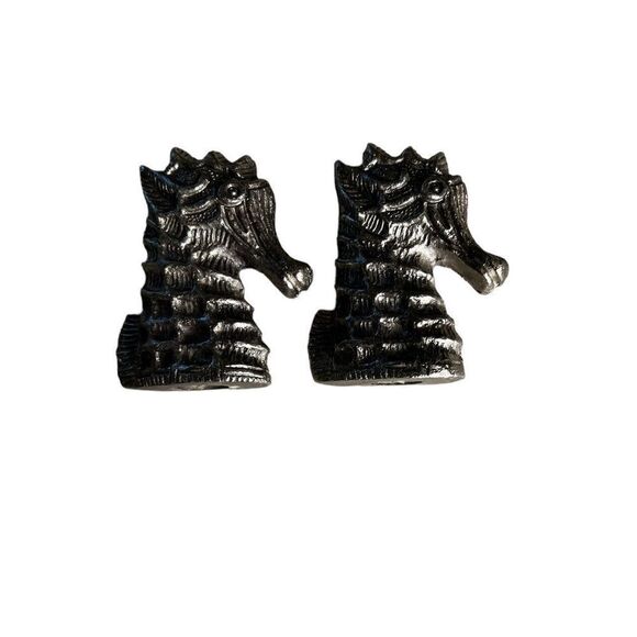 Vintage Pewter Seahorses Pair of Salt and Pepper Shakers - Picture 5 of 8